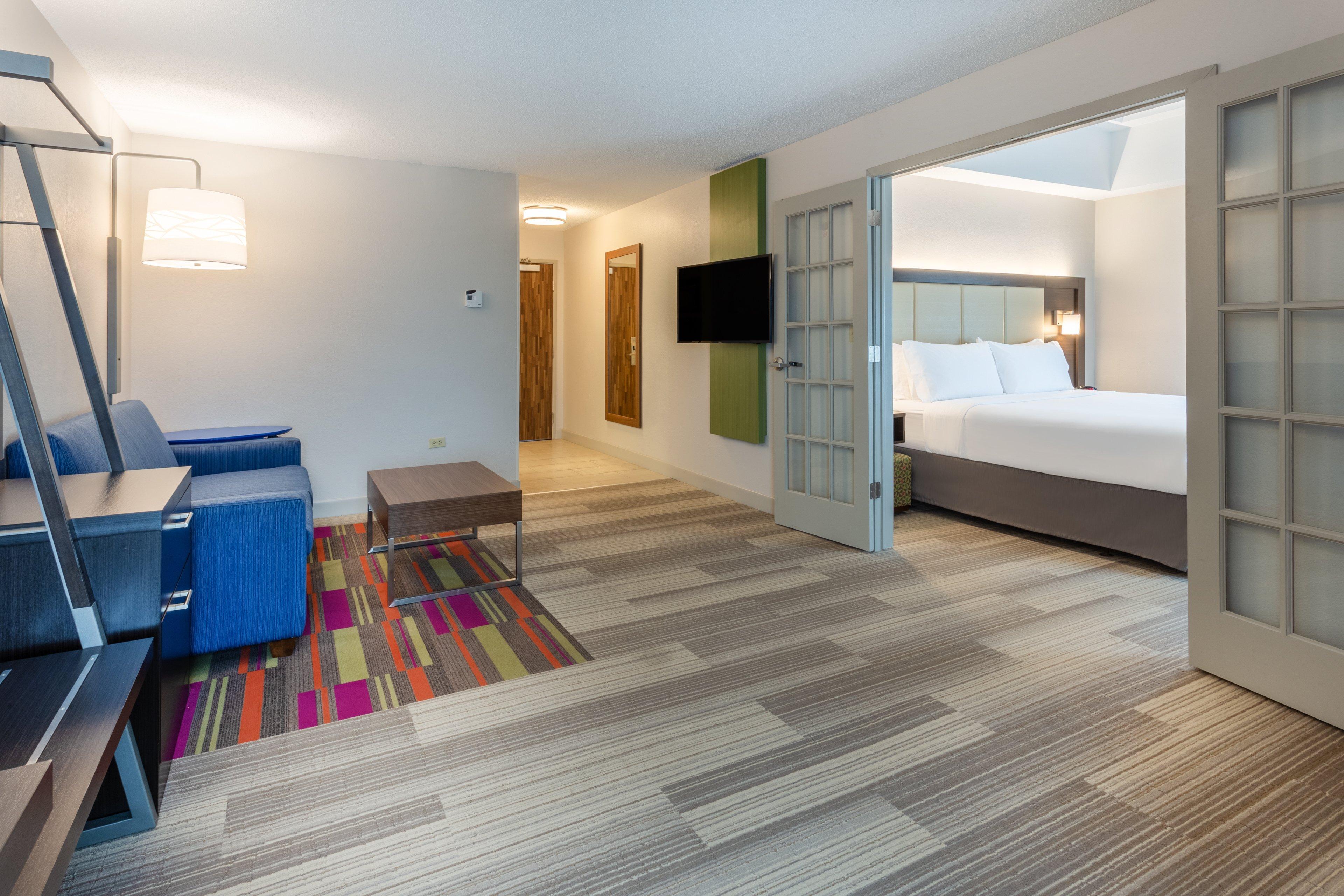 Holiday Inn Express & Suites Chicago-Midway Airport By Ihg Bedford Park Exterior photo