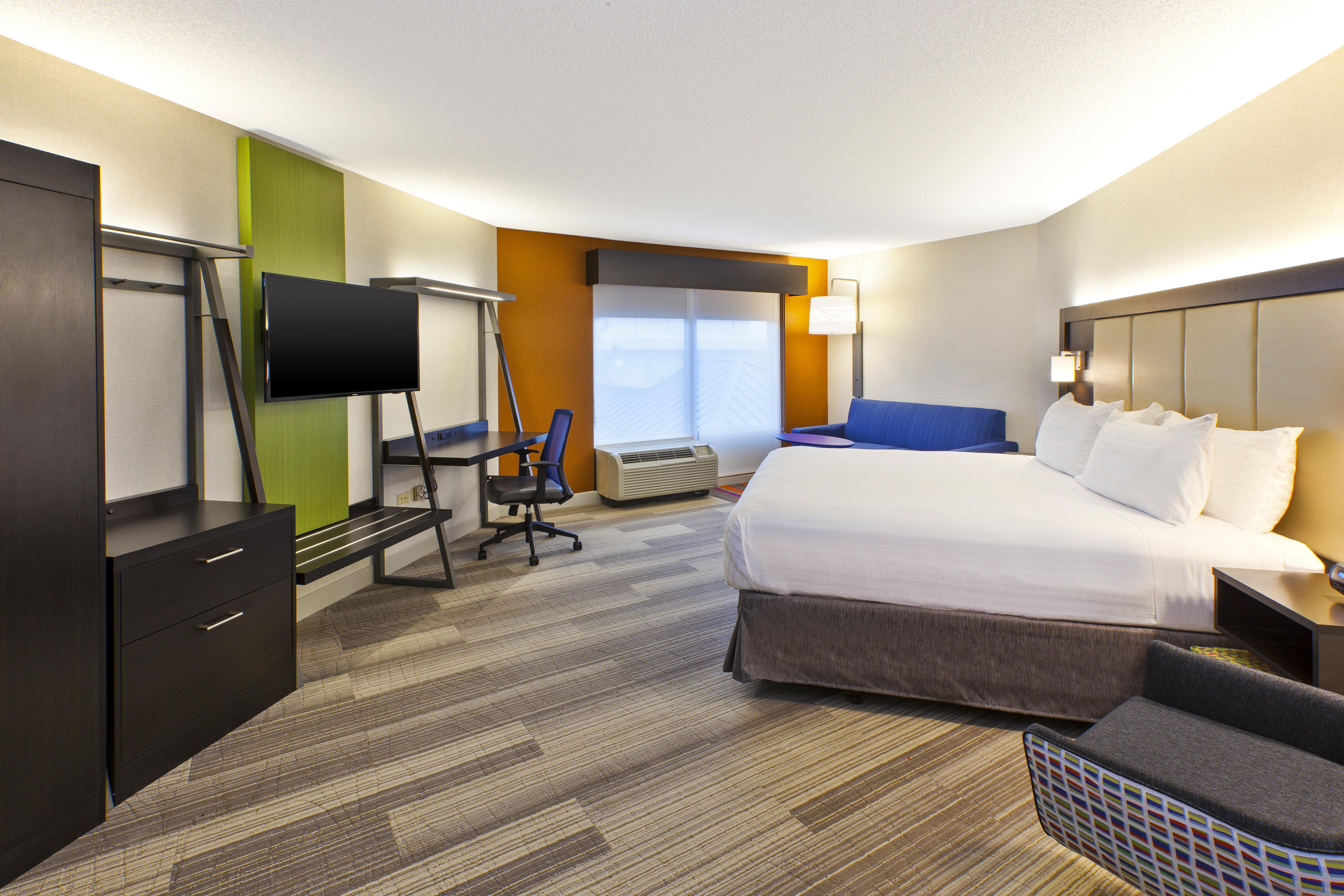 Holiday Inn Express & Suites Chicago-Midway Airport By Ihg Bedford Park Exterior photo