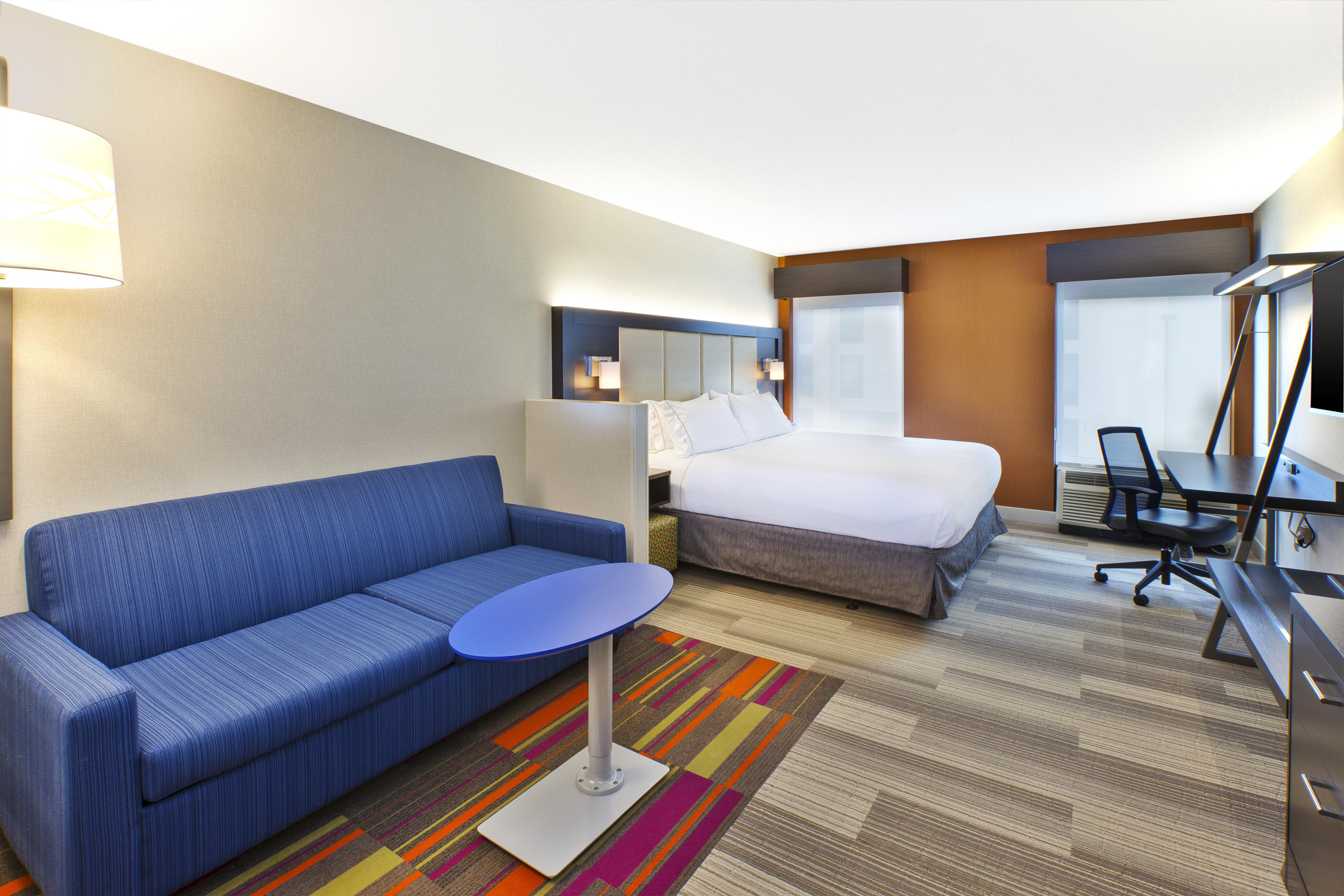 Holiday Inn Express & Suites Chicago-Midway Airport By Ihg Bedford Park Exterior photo
